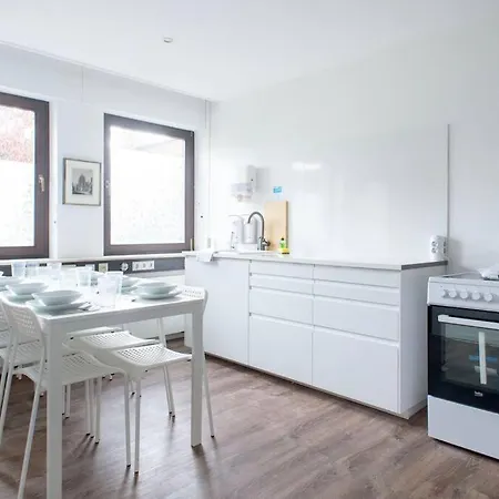 Work & 公寓 戈赫